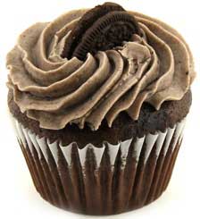 Sweet Sams Cookies and Creme Large Cupcake -- 6 per case