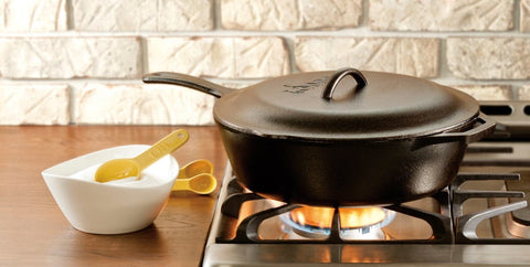 Lodge Cast Iron Covered Deep Skillet, 5 Quart.