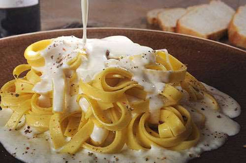 Louisa Alfredo Sauce, 6 Pound -- 2 per case