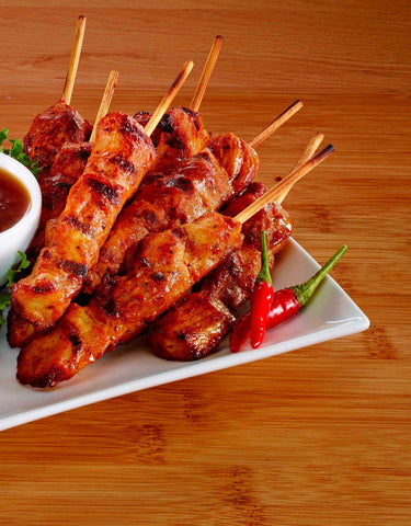 Expresco Fully Cooked Honey Sriracha Chicken Breast Skewer -- 80 per case.