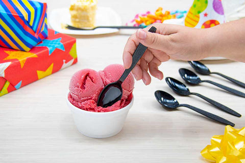 Solo Guildware Cutlery Black Bulk Heavy Weight Polystyrene Teaspoon, 6 1/8 inch -- 1000 per case.
