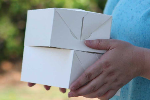 Southern Champion Tray White Paperboard Rectangular Fast Top Snack Carry Out Box, 7 x 4-1/2 x 2 3/4 inch -- 500 per case