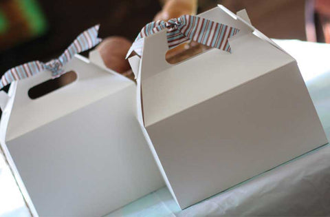 SCT White Carry Out Barn Box, 9 1/16 x 7 1/16 x 5.00 inch -- 125 per case