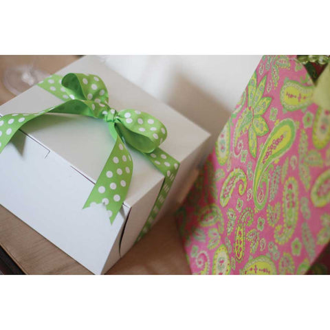 Southern Champion Tray White Paperboard Non-Window Bakery Box, 9 x 5 x 4 inch -- 250 per case