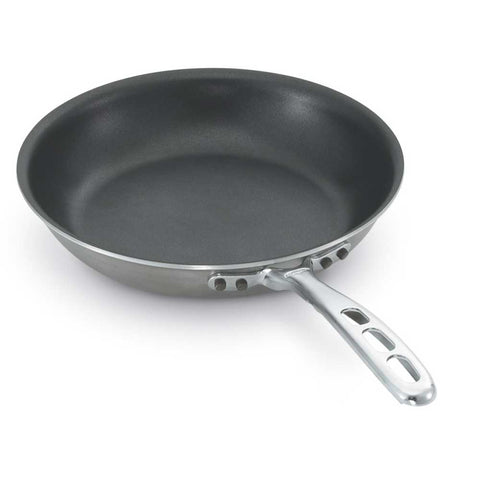 Vollrath Tribute 3 Ply Fry Pans with Ceramiguard II Non-Stick and TriVent Plated Handle, 7 inch -- 6 per case.