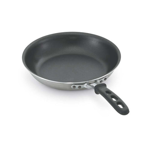 Vollrath Tribute 3-Ply Fry Pan with Ceramiguard II Non-Stick and TriVent Silicone Handle, 10 x 7 5/8 x 2 1/8 inch -- 6 per case.