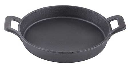 Tablecraft 24 Ounce Cast Iron Fajita Platter, 8 inch Dia x 1.75 inch