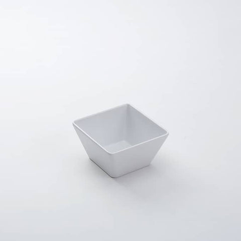 The Endurance™ BOWL SQUARE MELAMINE WHITE 23 OZ