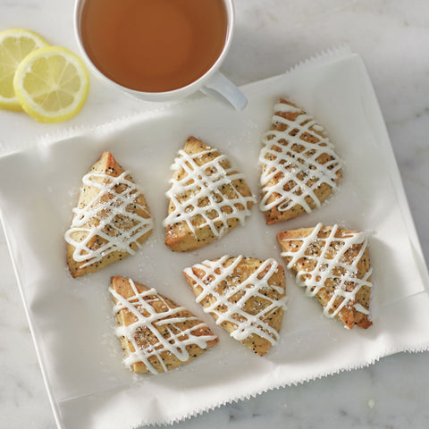 Pillsbury® SCONE DOUGH LEMON POPPYSEED FTO