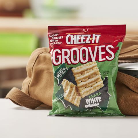 Cracker Grooves Sharp White Cheddar