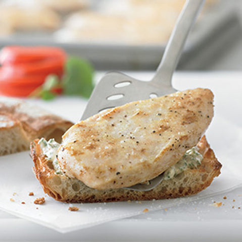 Tyson® CHICKEN BREAST FILLET BONELESS SKINLESS 15% MARINATION 4 OZ 10116230928
