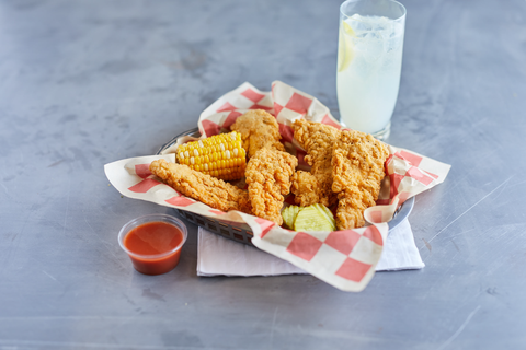Tyson® CHICKEN TENDERLOIN FRITTER BREADED HOMESTYLE 180-220 CT 10131590687