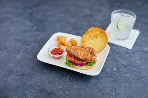 Chicken Breast Filet Breaded 2.4 Oz 62024