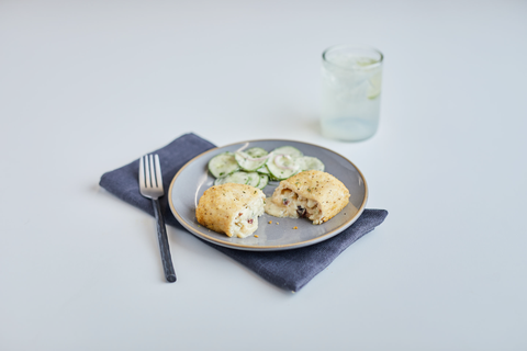 Chicken Breast Stuffed Creme Brie & Apple 8 Oz 020869