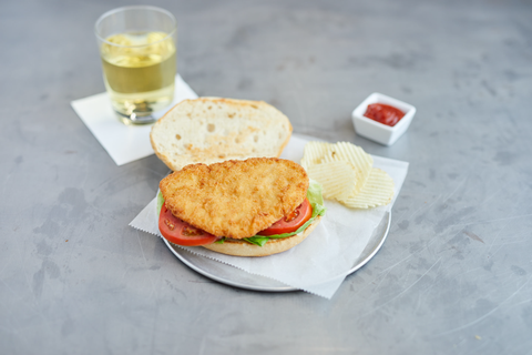 Chicken Breast Fillet Breaded Golden Crispy Fc 4 Oz 38313-0928