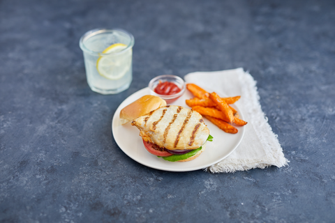 Chicken Breast Fillet Boneless Skinless Select Grilled Fc 3 Oz 38350-0928