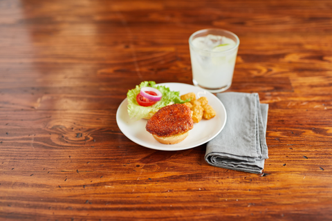 Chicken Breast Fillet Breaded Nashville Fc Fz 2.5 Oz 2/12 Oz Sauce 10365820928