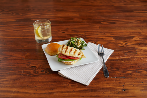 Chicken Breast Boneless Skinless Marinated 15% Iqf Rtc 5 Oz 4605-0928