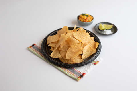 Tortilla Chip Corn White 1/4 Cut 7650-0621