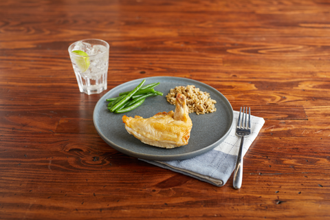 Chicken Breast Airline Halves W/ 1st Joint 8 Oz 73115-0928