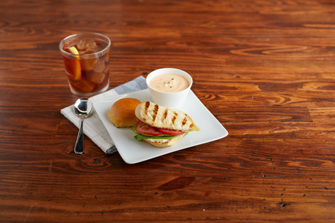 Chicken Breast Fillet Boneless Skinless If 5 Oz 4317-0928