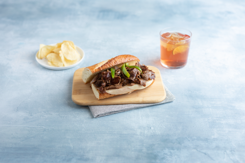 Beef Steak Philly Traditional Flat Beef Slices Marinated W/ Food Starch 6 Oz 330600