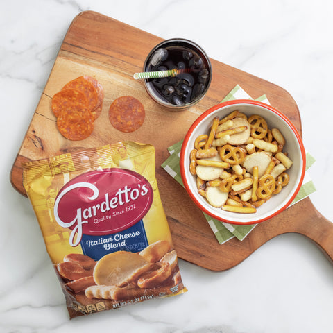 Gardettos Italian Cheese Blend Snack Mix, 5.5 Ounce -- 7 per case.