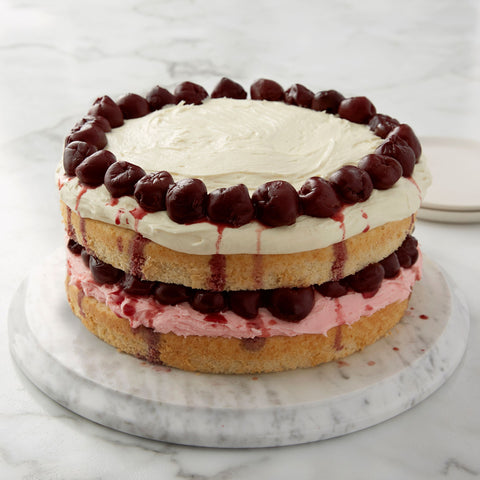 Pillsbury Plus™ CAKE MIX WHITE
