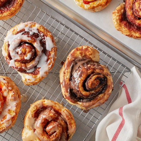 Pillsbury® ROLL DOUGH TWIRL ORANGE PLACE & BAKE