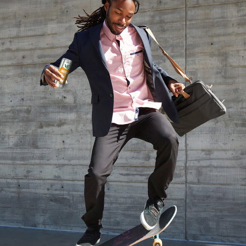 V8® DRINK ENERGY PEACH MANGO CAN