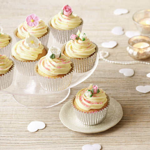 Betty Crocker® FROSTING VANILLA RICH & CREAMY RTS