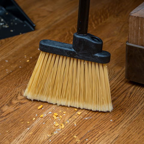 Carlisle BROOM ANGLE LOBBY DUO SWEEP 36