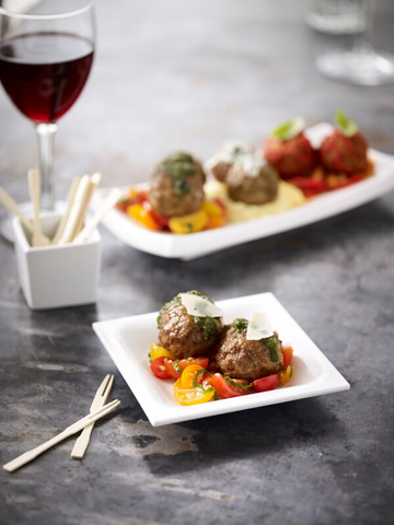 Hillshire Farm® MEATBALL ITALIAN ALL NATURAL AUTHENTICALLY CRAFTED FC 1 OZ 10110340414