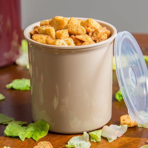 Carlisle CROCK POLY-TUF™ W/ LID BEIGE 1.2 QT