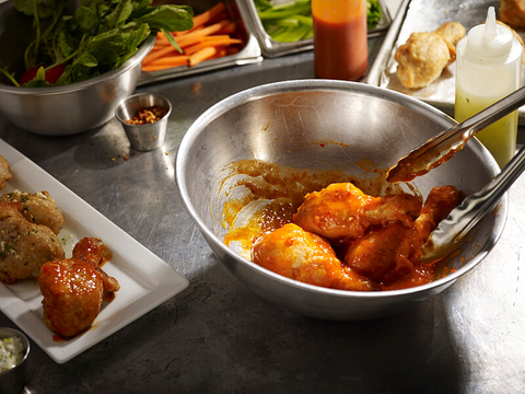 Tyson® CHICKEN DRUMSTICK CHILI MANGO FLAVORED GLAZED FC 10030090928