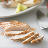 Tyson® CHICKEN BREAST BONELESS SKINLESS IQF RTC 3 OZ 10043150928